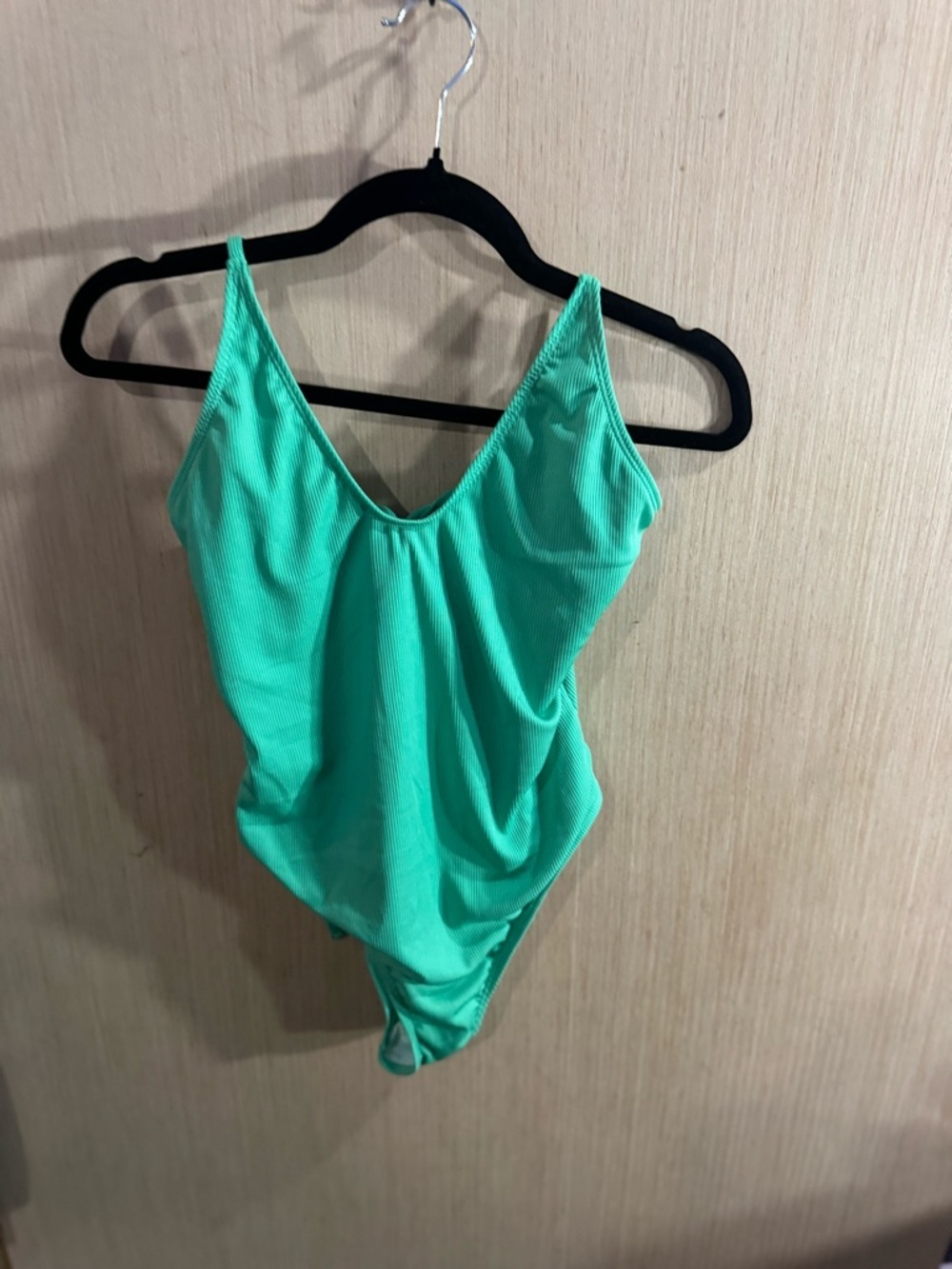 Sleek Green High Side Low Cut One-Piece Swimsuit Size Large